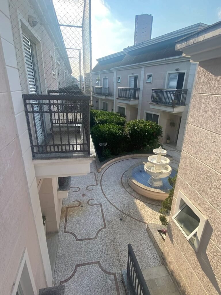 WhatsApp Image 2025-10-11 at 10.34.01 (4)