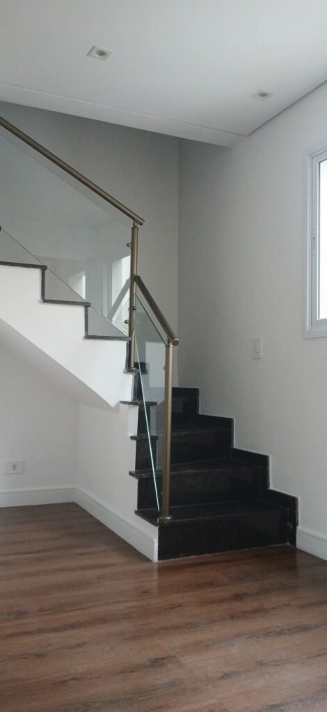 WhatsApp Image 2025-11-11 at 16.19.33 (1)