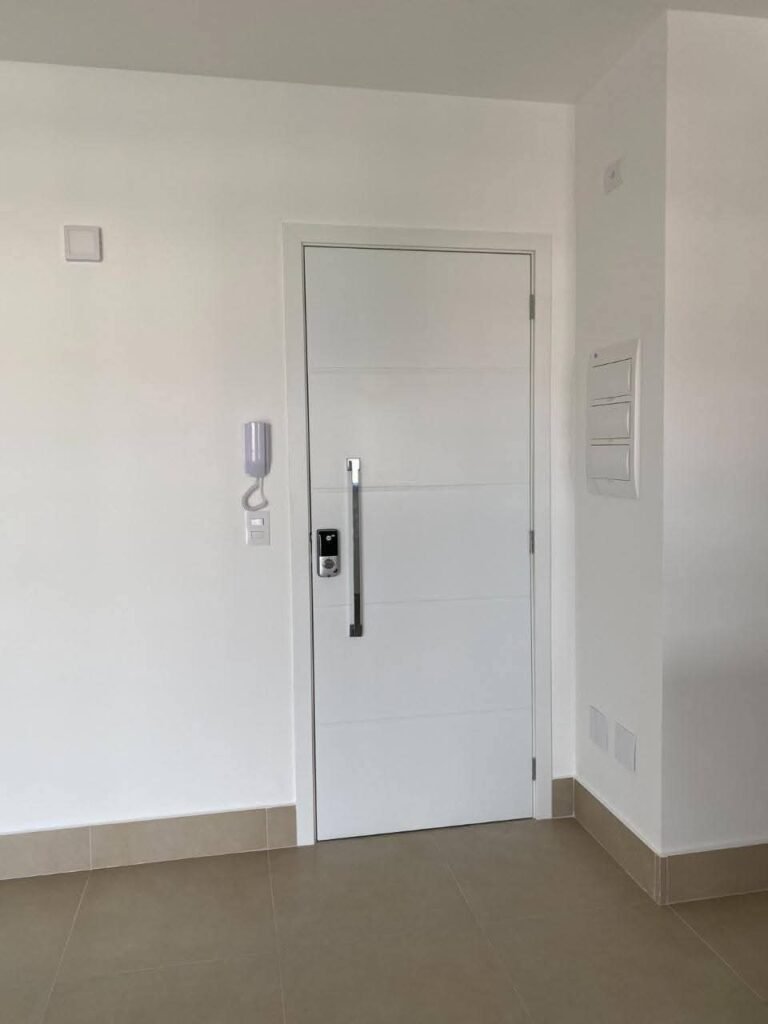 WhatsApp Image 2025-11-11 at 17.49.28