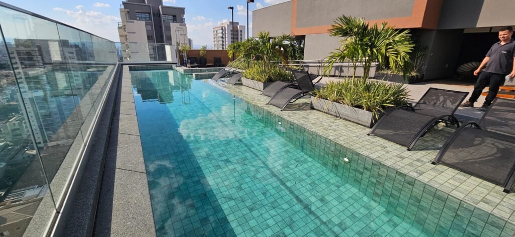 WhatsApp Image 2025-11-11 at 18.29.00