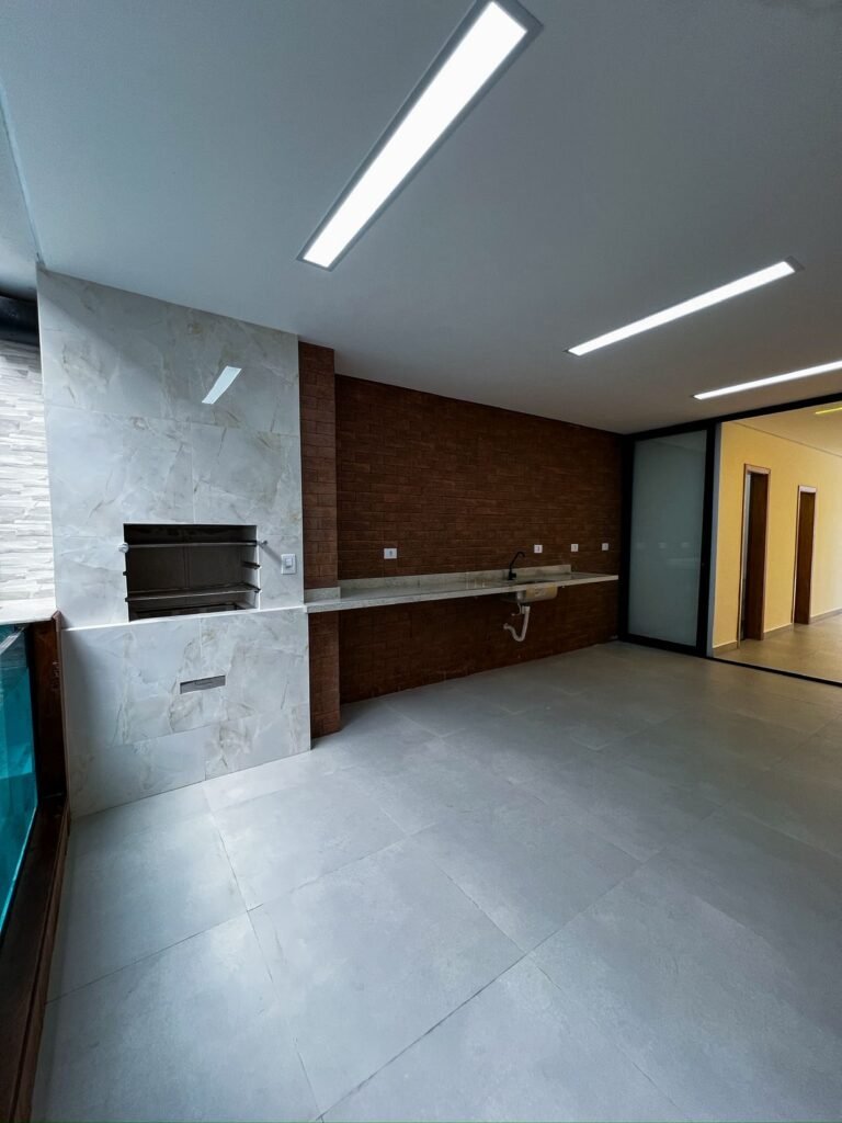 WhatsApp Image 2025-11-12 at 10.34.45 (7)