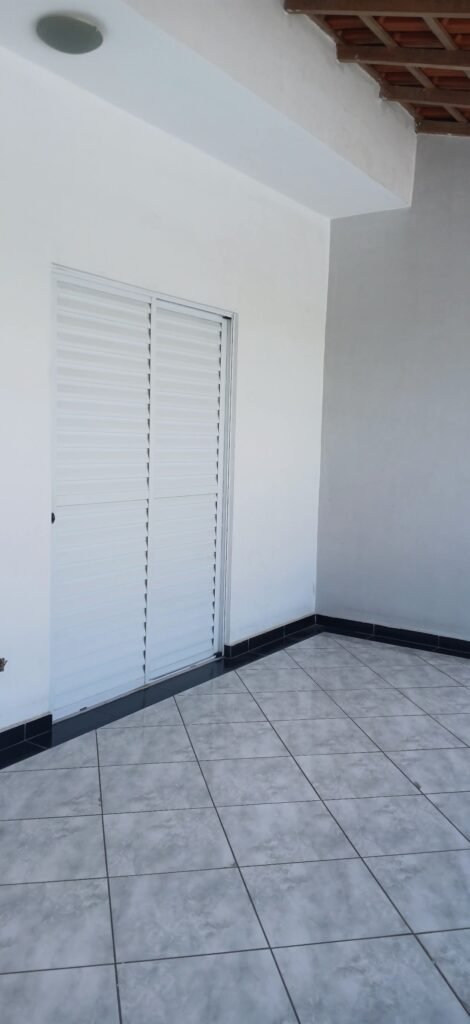 WhatsApp Image 2025-11-12 at 17.18.57 (1)