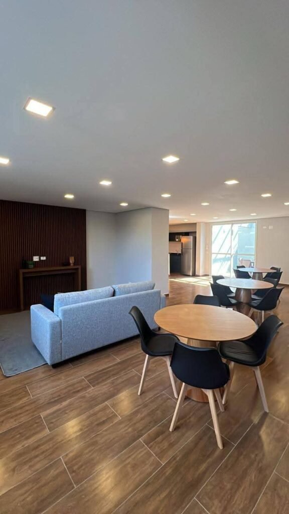 WhatsApp Image 2025-11-11 at 16.50.31 (1)