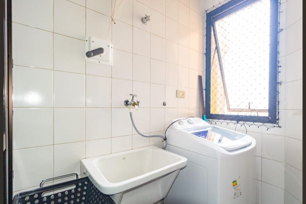 WhatsApp Image 2025-11-15 at 10.12.58 (2)