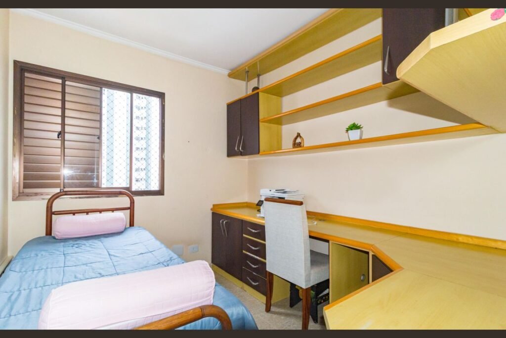 WhatsApp Image 2025-11-15 at 10.13.00