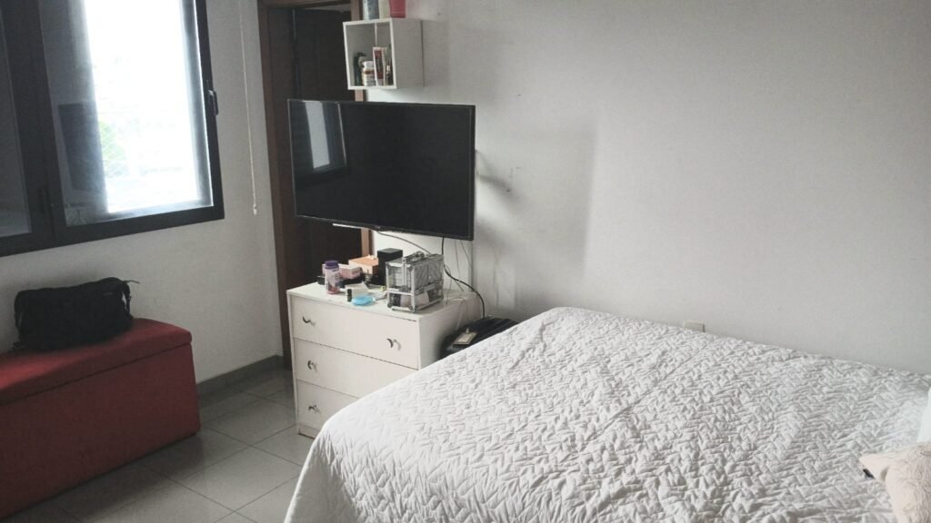 WhatsApp Image 2026-02-02 at 17.33.09